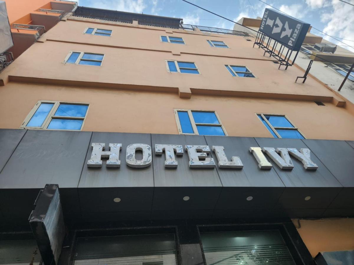 Hotel Ivy Plaza Luxury New Delhi Exterior foto